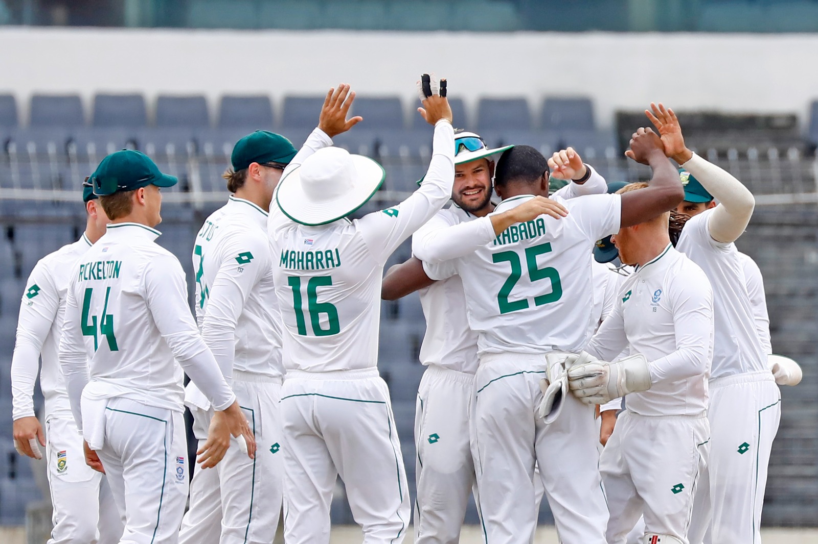 South Africa crush Bangladesh in first Test